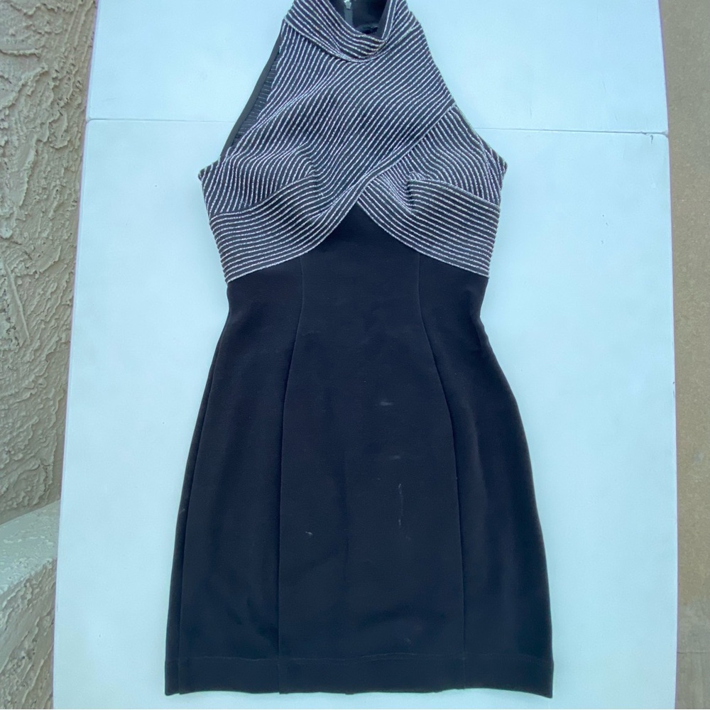 Vintage Tadashi Shoji High Mockneck Halter Style Fitted Bodycon Mini Dress petit